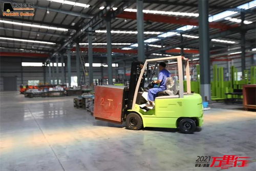 中叉網(wǎng)2021叉車與移動(dòng)機(jī)器人安全質(zhì)量萬(wàn)里行 走進(jìn)山東恒基移動(dòng)CT車
